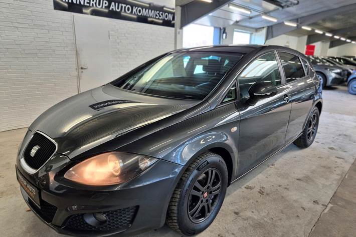 Sort Seat Leon fra 2013