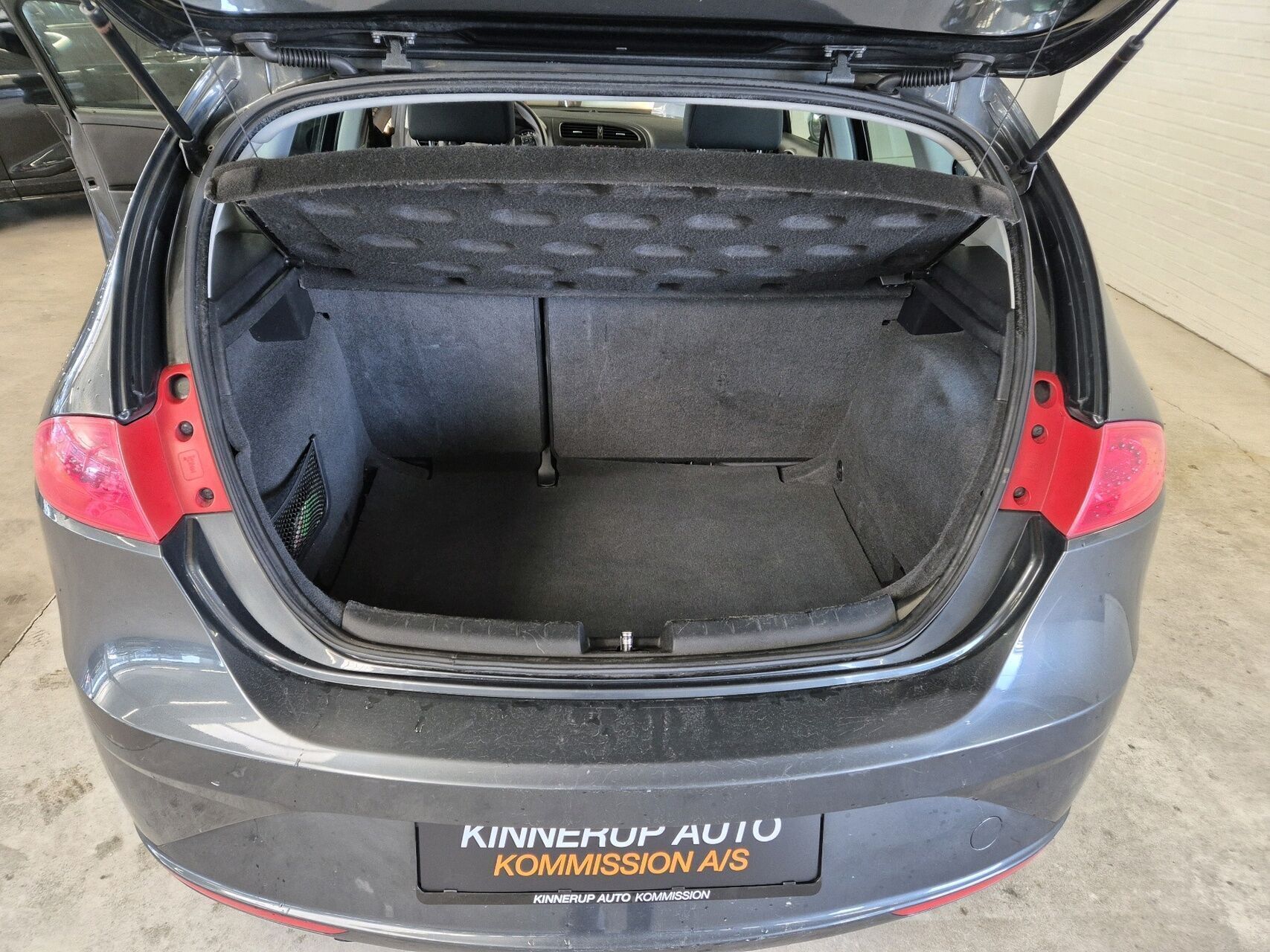 Sort Seat Leon fra 2013