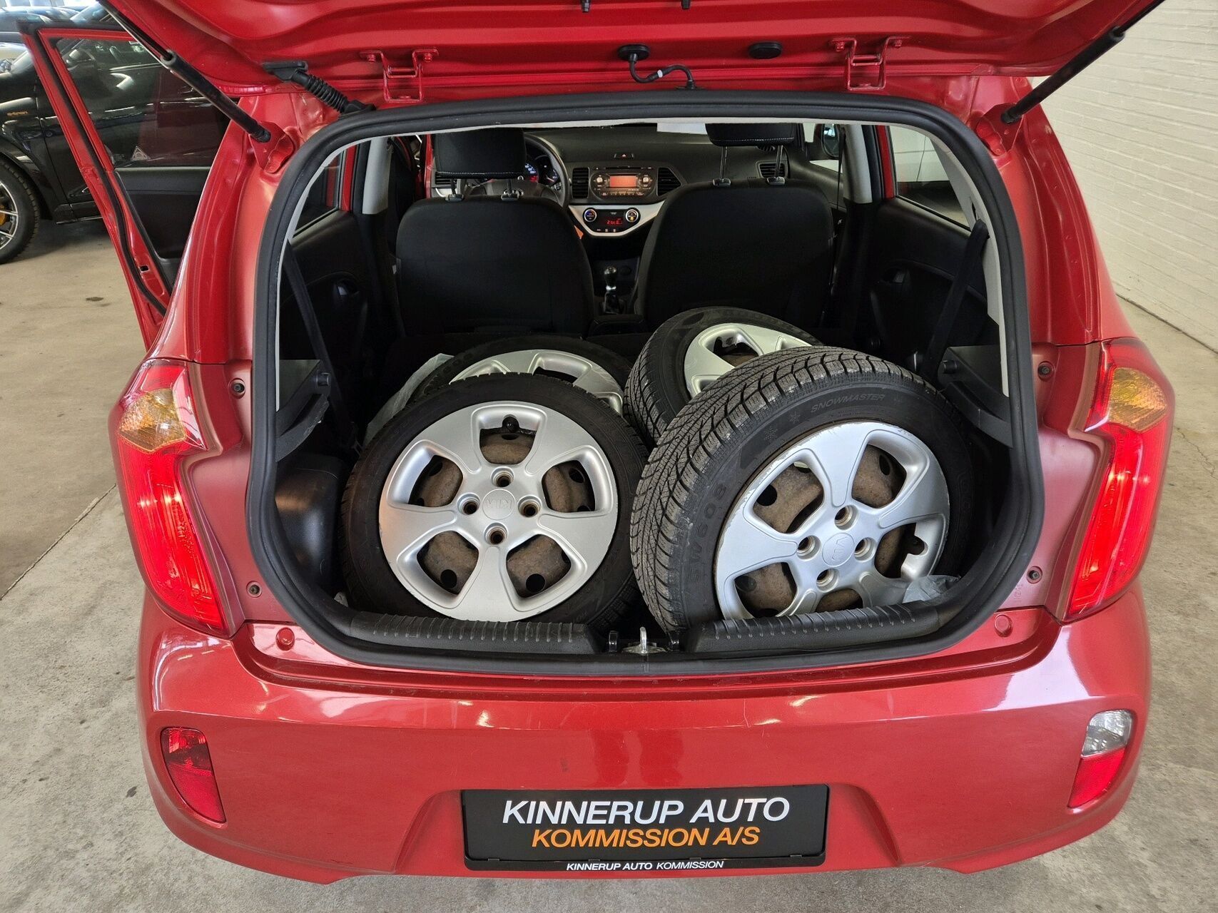 Rød Kia Picanto fra 2014