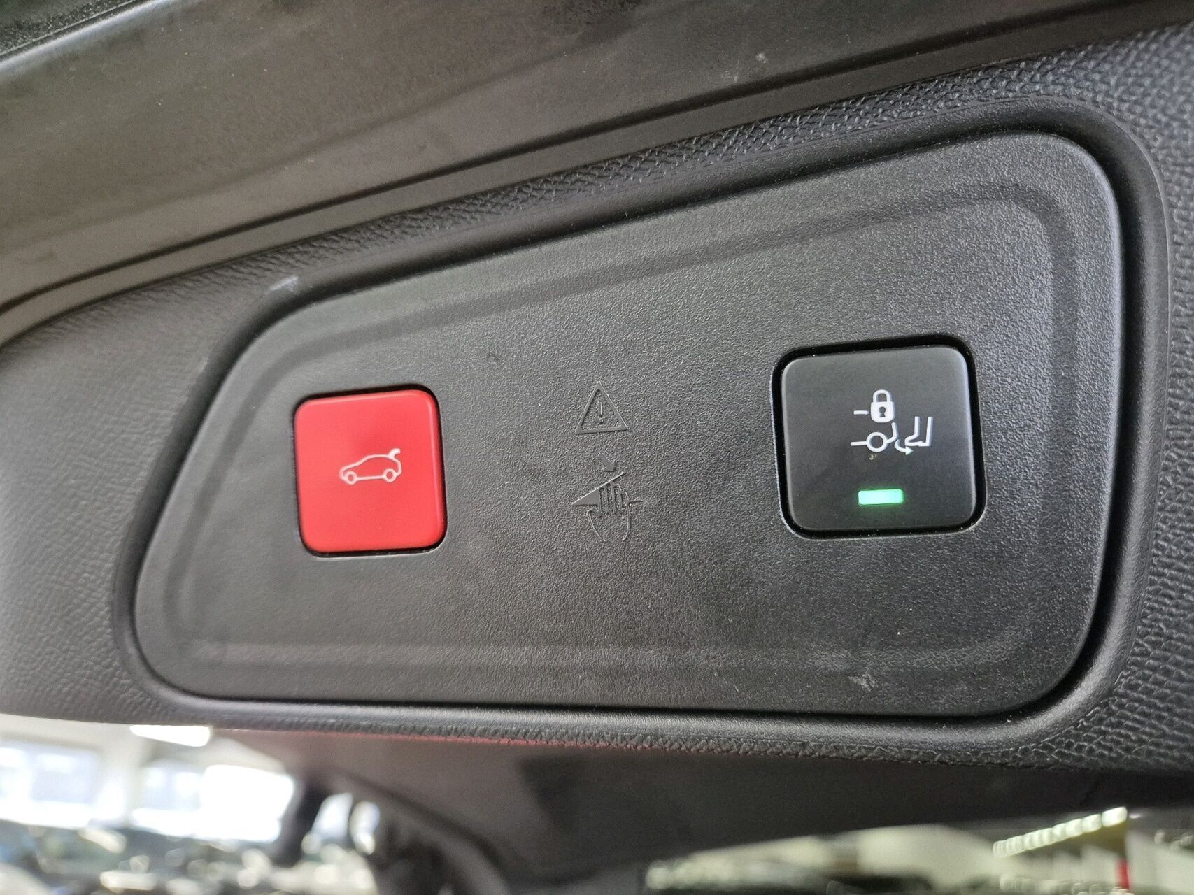 Hvid Peugeot 3008 fra 2021