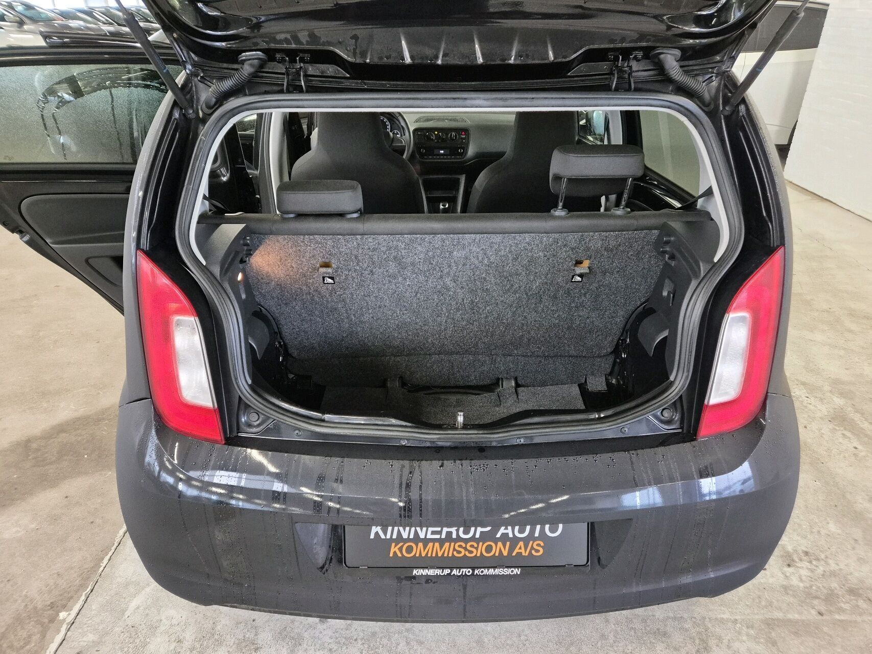 Sort Skoda Citigo fra 2016