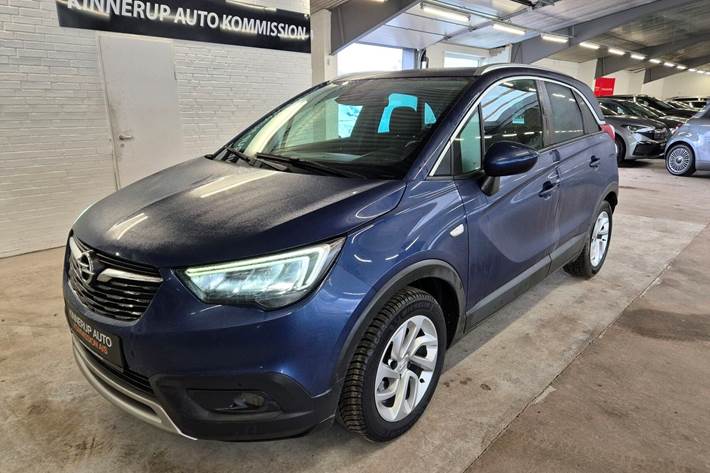Blå Opel Crossland X fra 2020