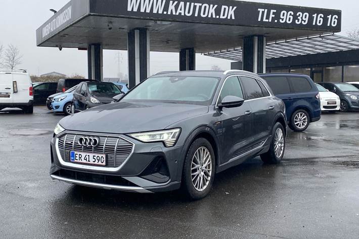 Sort Audi e-tron fra 2020