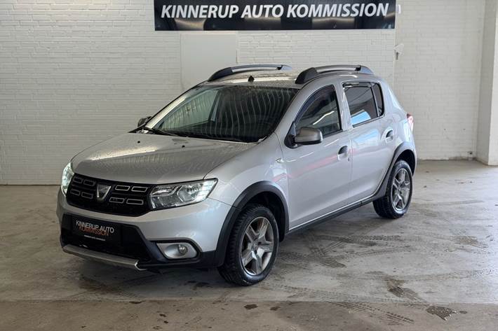 Sølv Dacia Sandero fra 2018