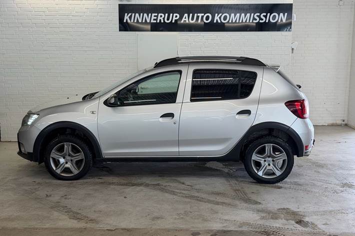 Sølv Dacia Sandero fra 2018