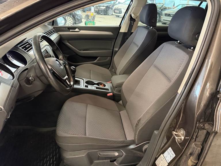 VW Passat 1,6 Variant TDI SCR BlueMotion 120HK Stc 6g