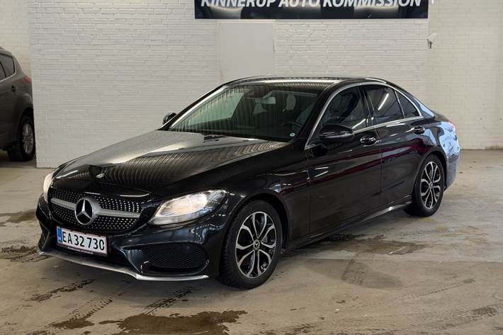 Sort Mercedes C220 d fra 2016