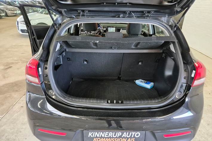 Sort Kia Rio fra 2017