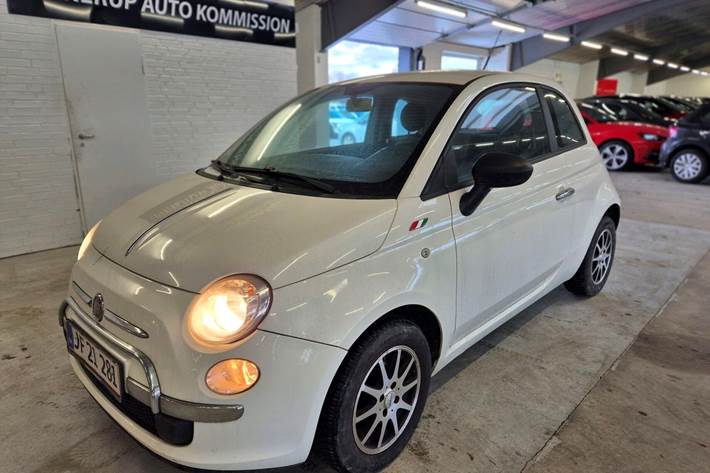 Hvid Fiat 500 fra 2012