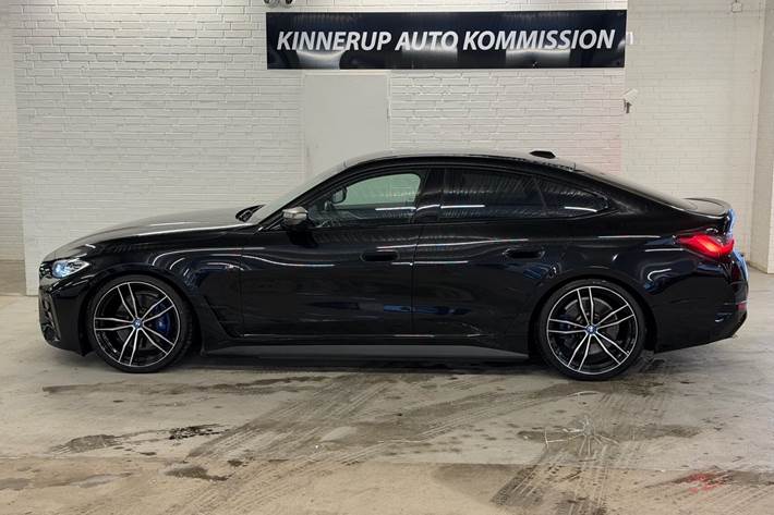 Sort BMW i4 fra 2023