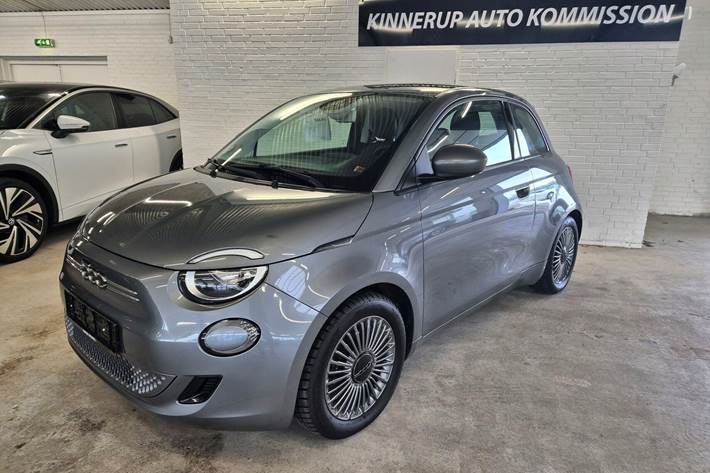 Sølv Fiat 500e fra 2021