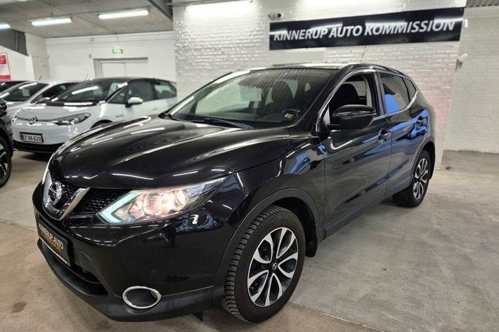 Sort Nissan Qashqai fra 2017
