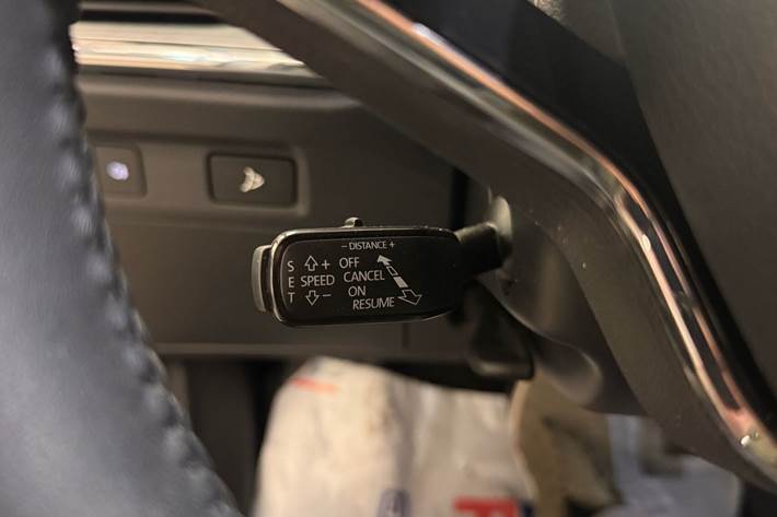 Sølv Skoda Enyaq fra 2024