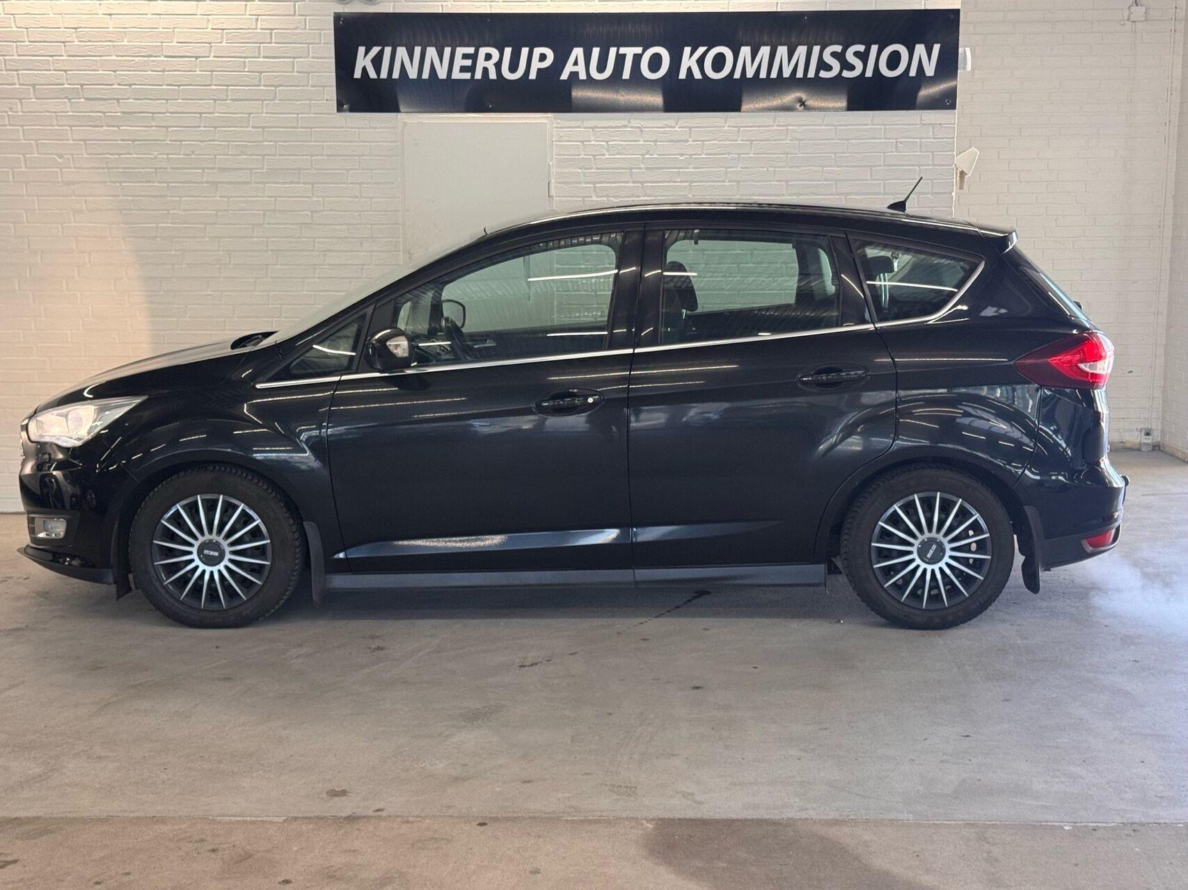 Ford C-MAX 1,0 EcoBoost Titanium 125HK 6g