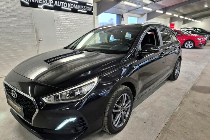 Sort Hyundai i30 fra 2019
