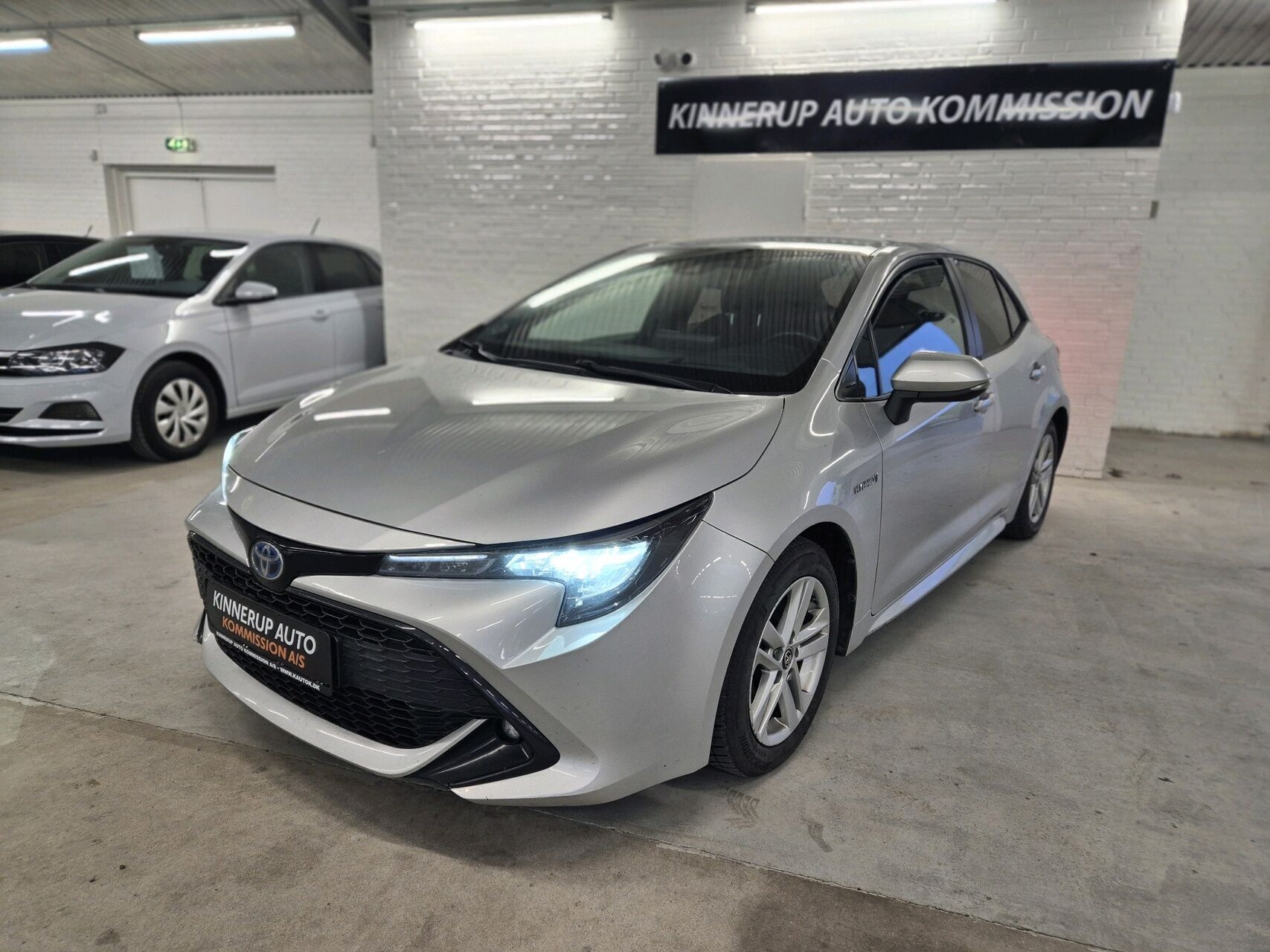 Toyota Corolla 1,8 Hybrid H3 Smart E-CVT 122HK 5d Trinl. Gear