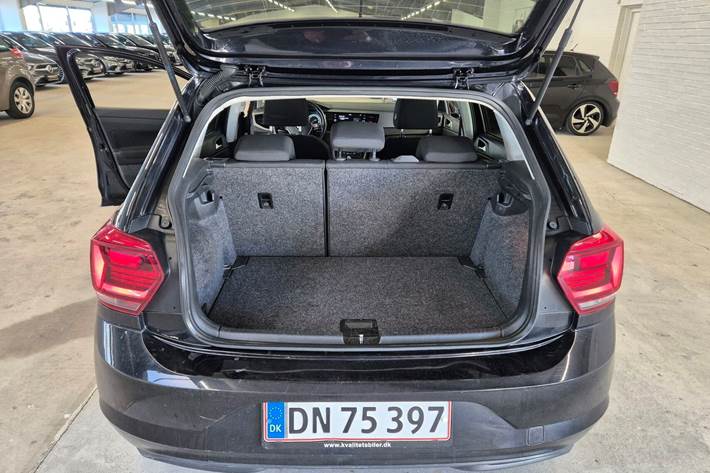 Sort VW Polo fra 2019