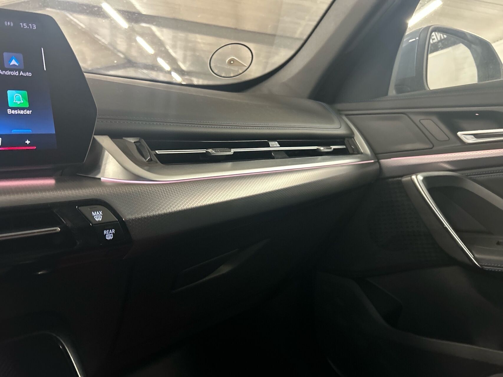 Blå BMW iX1 fra 2024