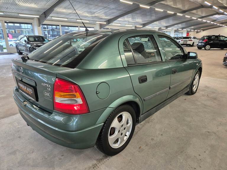 Opel Astra 1,6 Edition 100 75HK 5d