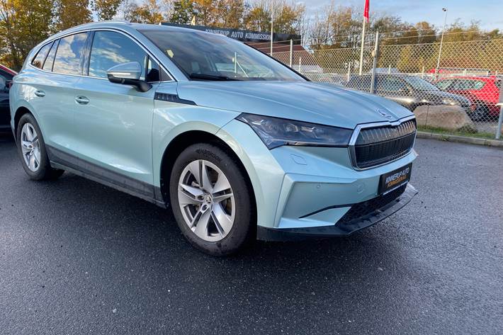 Grøn Skoda Enyaq iV fra 2021