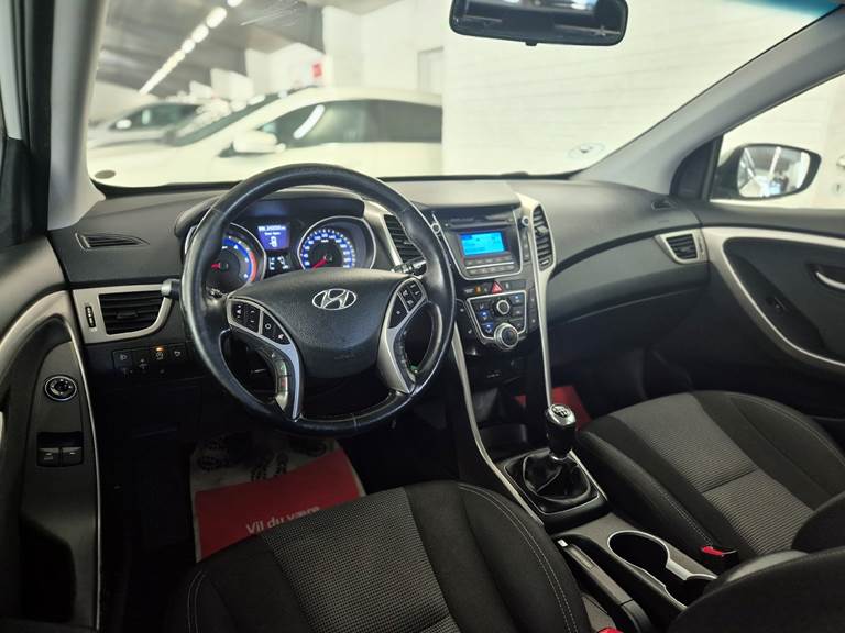 Hyundai i30 1,6 Cw CRDi XTR ISG 110HK Stc 6g