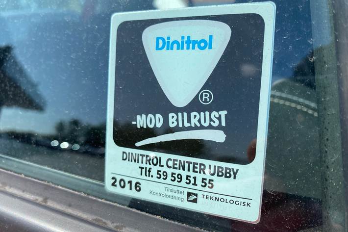 Rød Suzuki Swift fra 2016