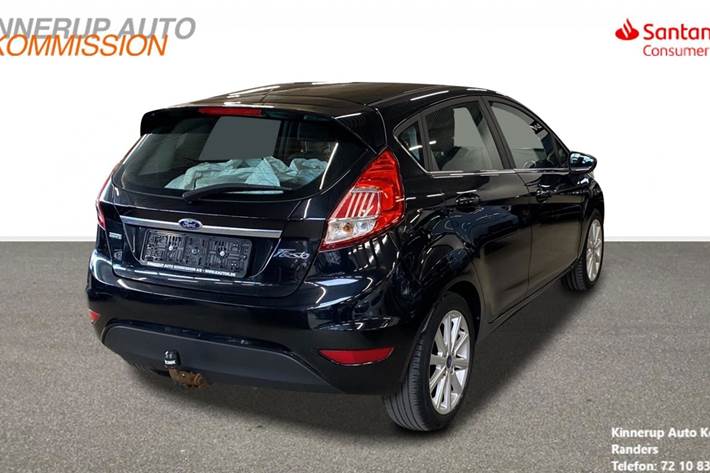 Sort Ford Fiesta fra 2015