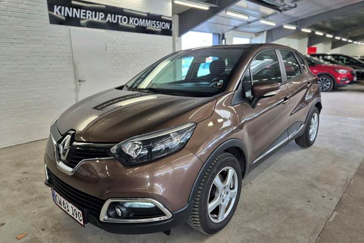 Bronze Renault Captur fra 2014