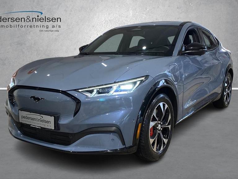 Ford Mustang Mach-E EL SR Premium AWD 269HK 5d Aut.