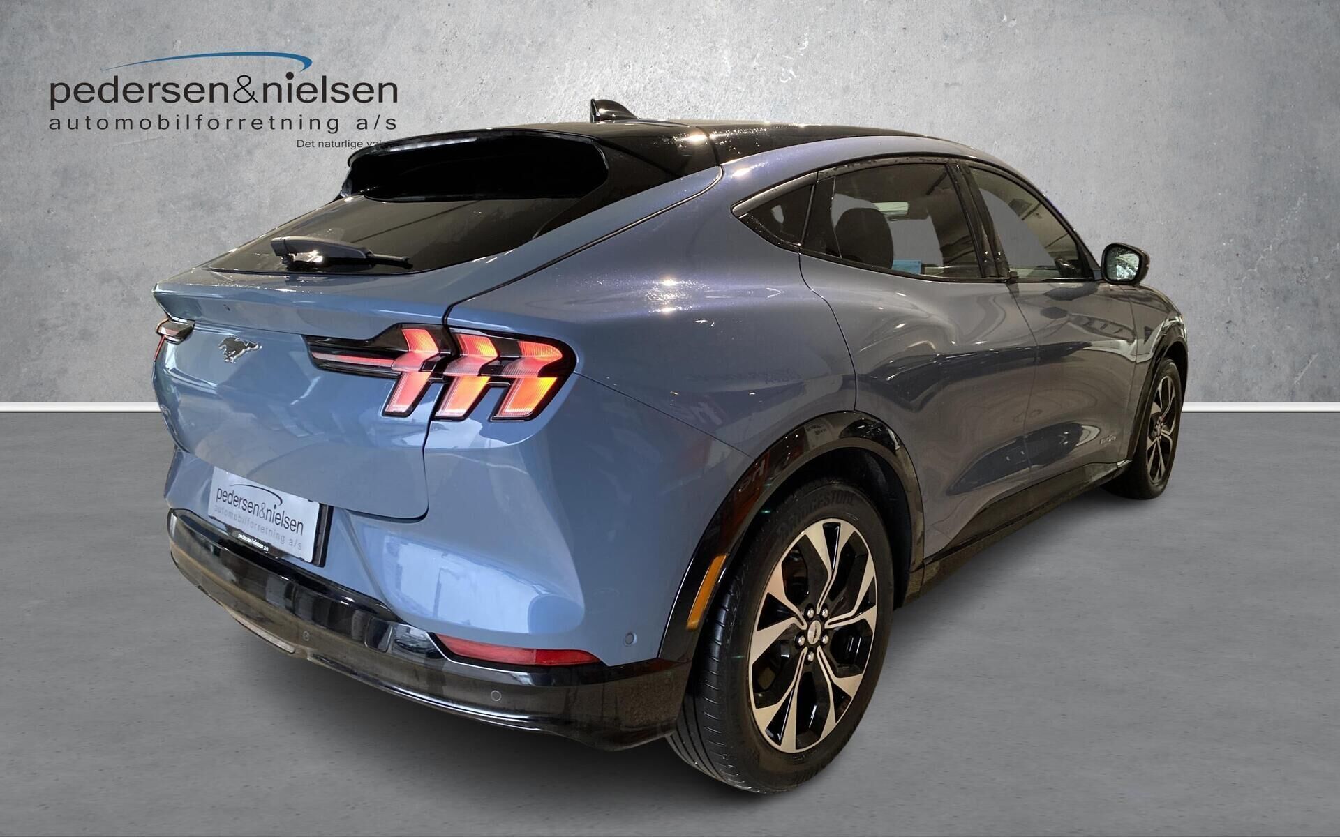 Ford Mustang Mach-E EL SR Premium AWD 269HK 5d Aut.