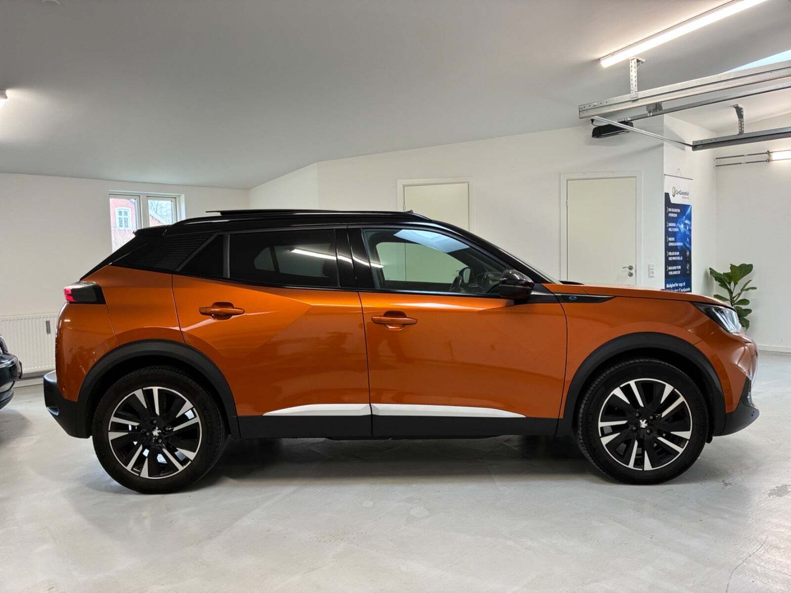 Peugeot e-2008