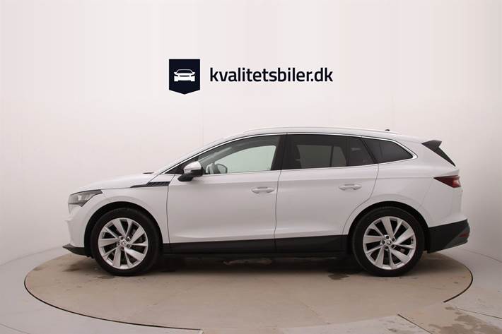 Hvid Skoda Enyaq fra 2021