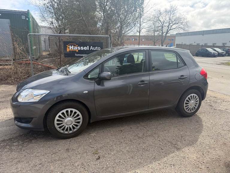 Toyota Auris 1,6 Sol M/M