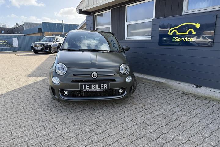 Grøn Fiat 500 fra 2018