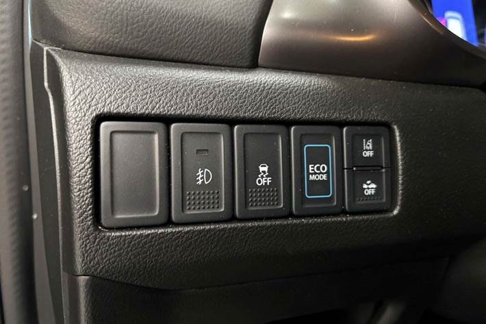 Sølv Suzuki Vitara fra 2022