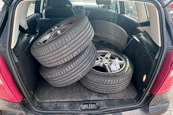 undefined Mercedes A180 fra 2010 set udefra