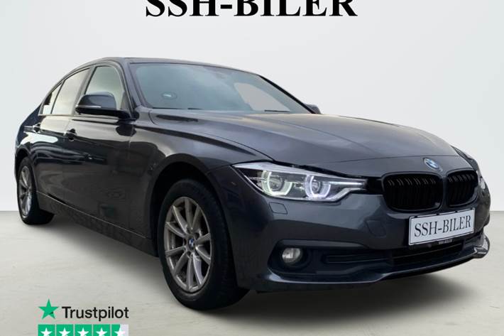 Grå BMW 320d fra 2016 set udefra