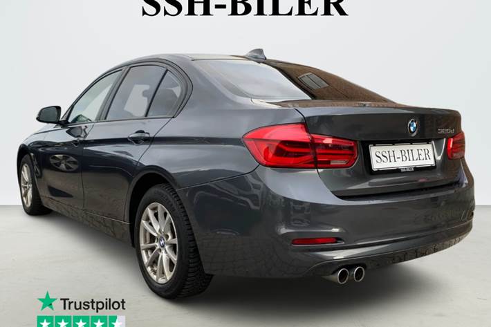 Grå BMW 320d fra 2016