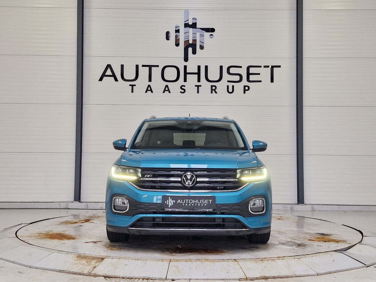 Turquoise VW T-Cross fra 2022