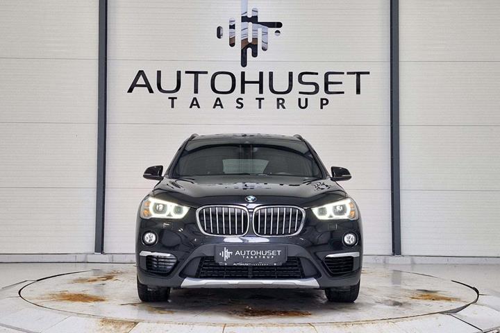 Sort BMW X1 fra 2019