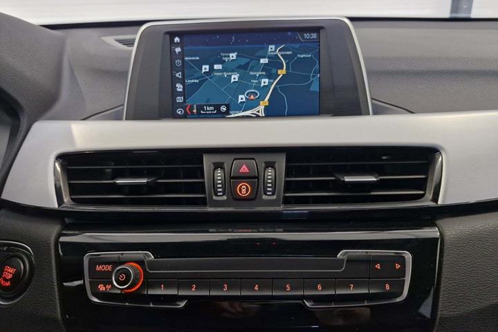 Sort BMW X1 fra 2019