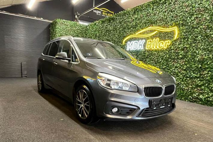 undefined BMW 218d fra 2016