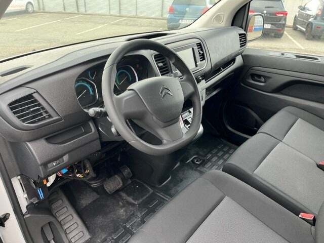 Hvid Citroën e-Jumpy fra 2025