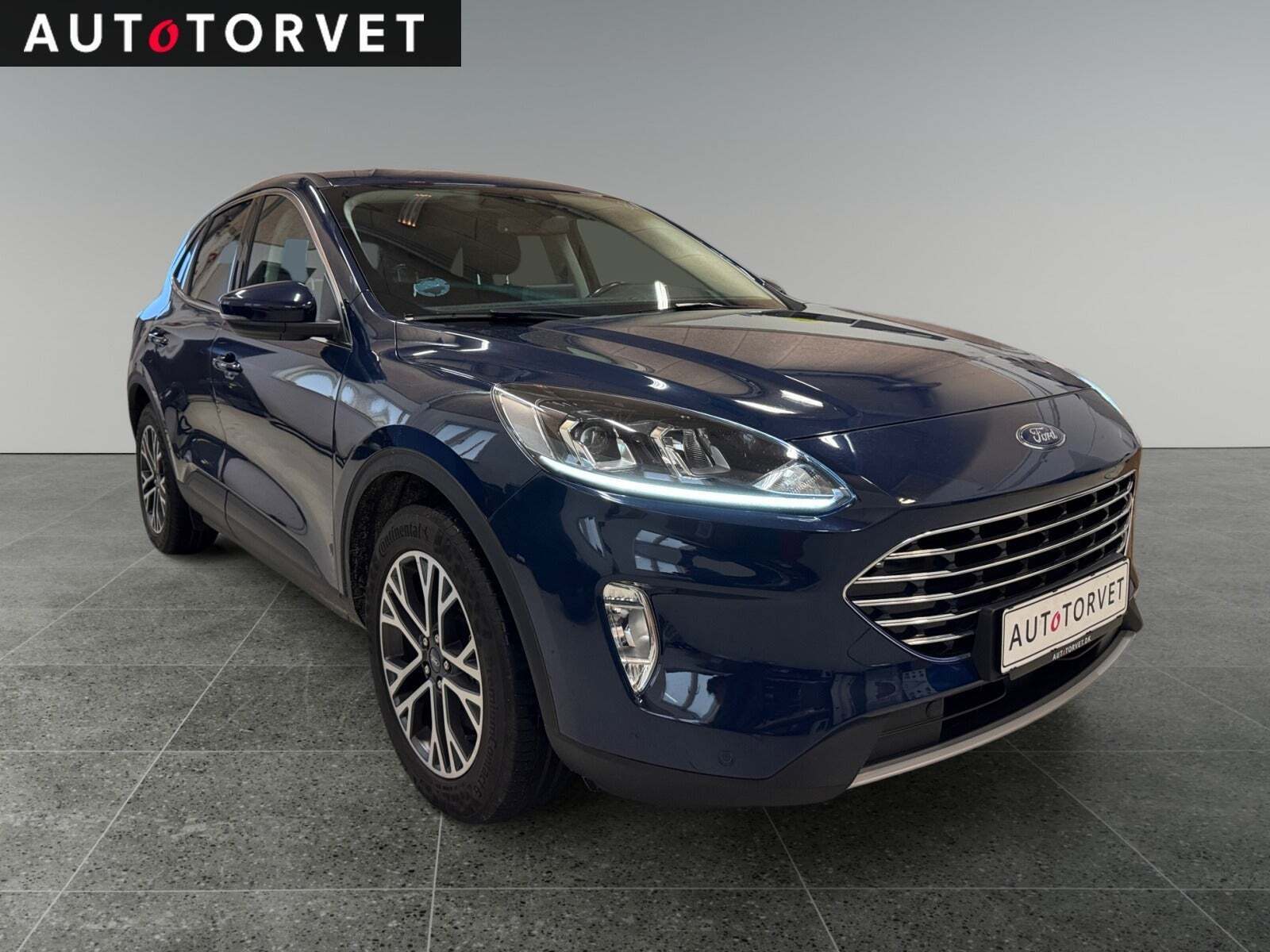 Ford Kuga 2,5 PHEV Titanium CVT