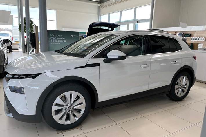 Hvid Skoda Elroq fra 2026