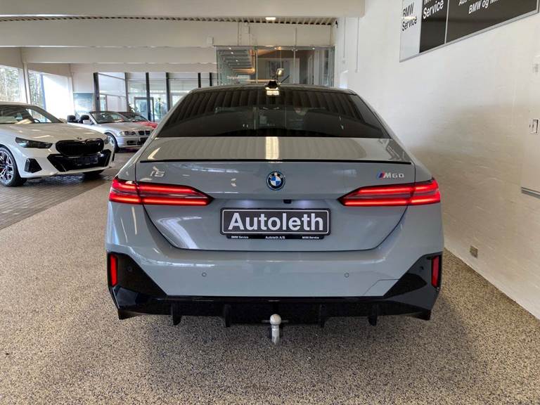 BMW i5 M60 xDrive