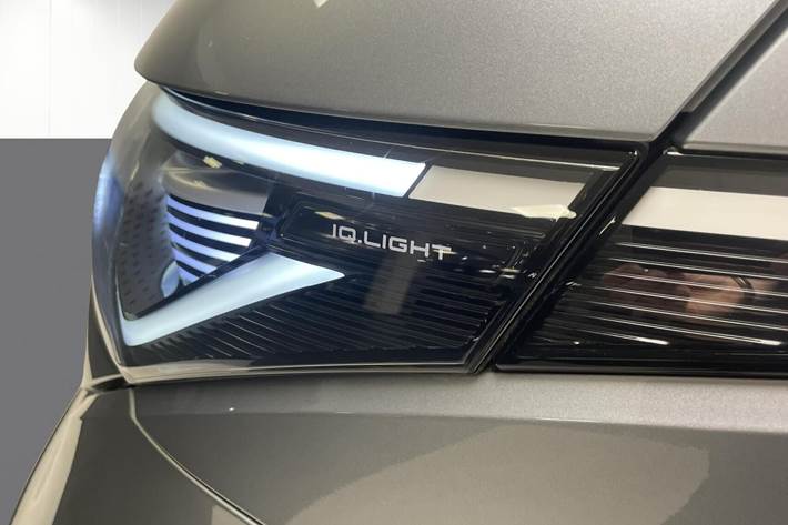 Grå VW ID.Buzz fra 2023