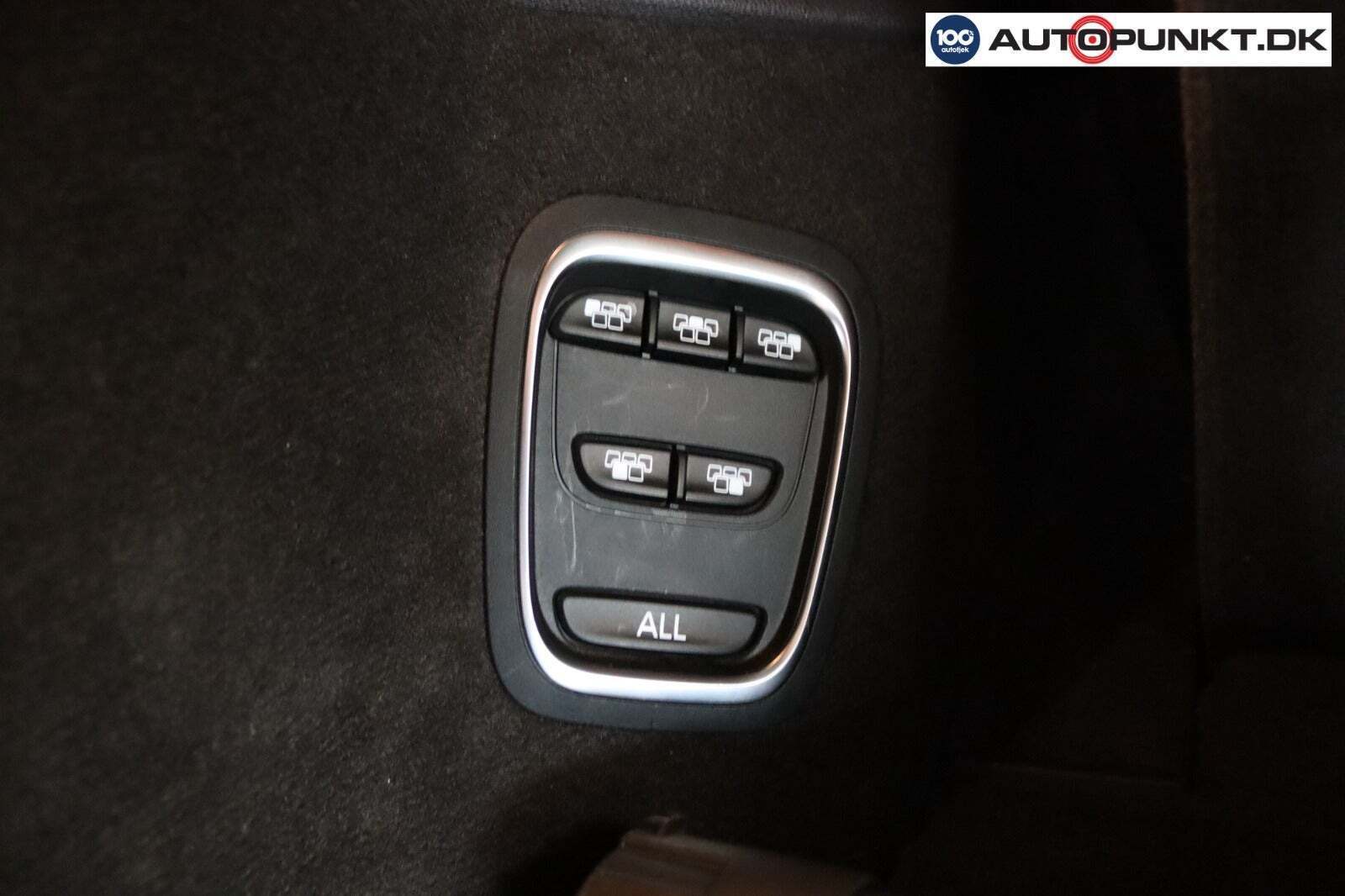 Sort Renault Espace fra 2019