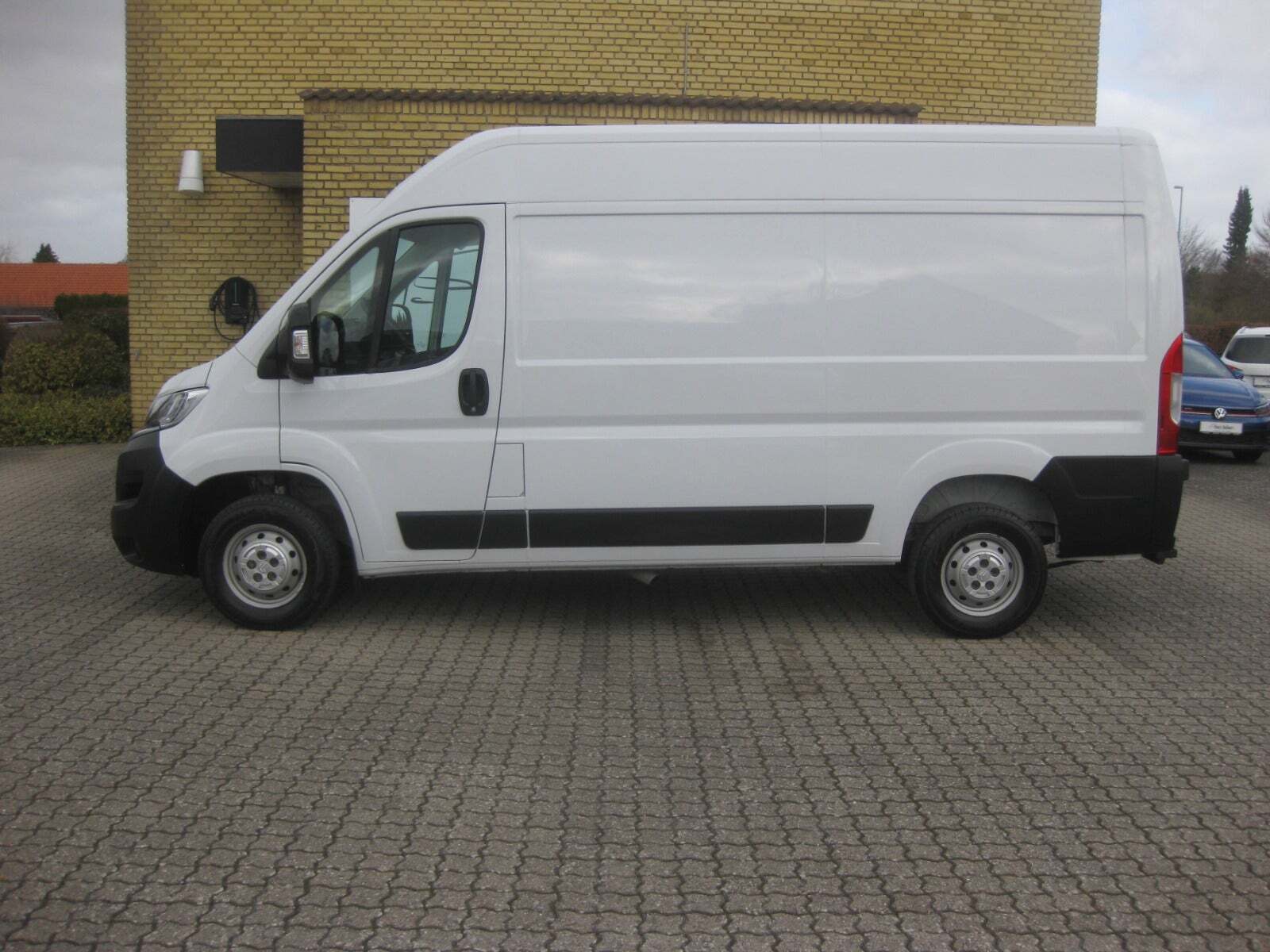 Citroën Jumper 33 2,2 BlueHDi 140 L2H2