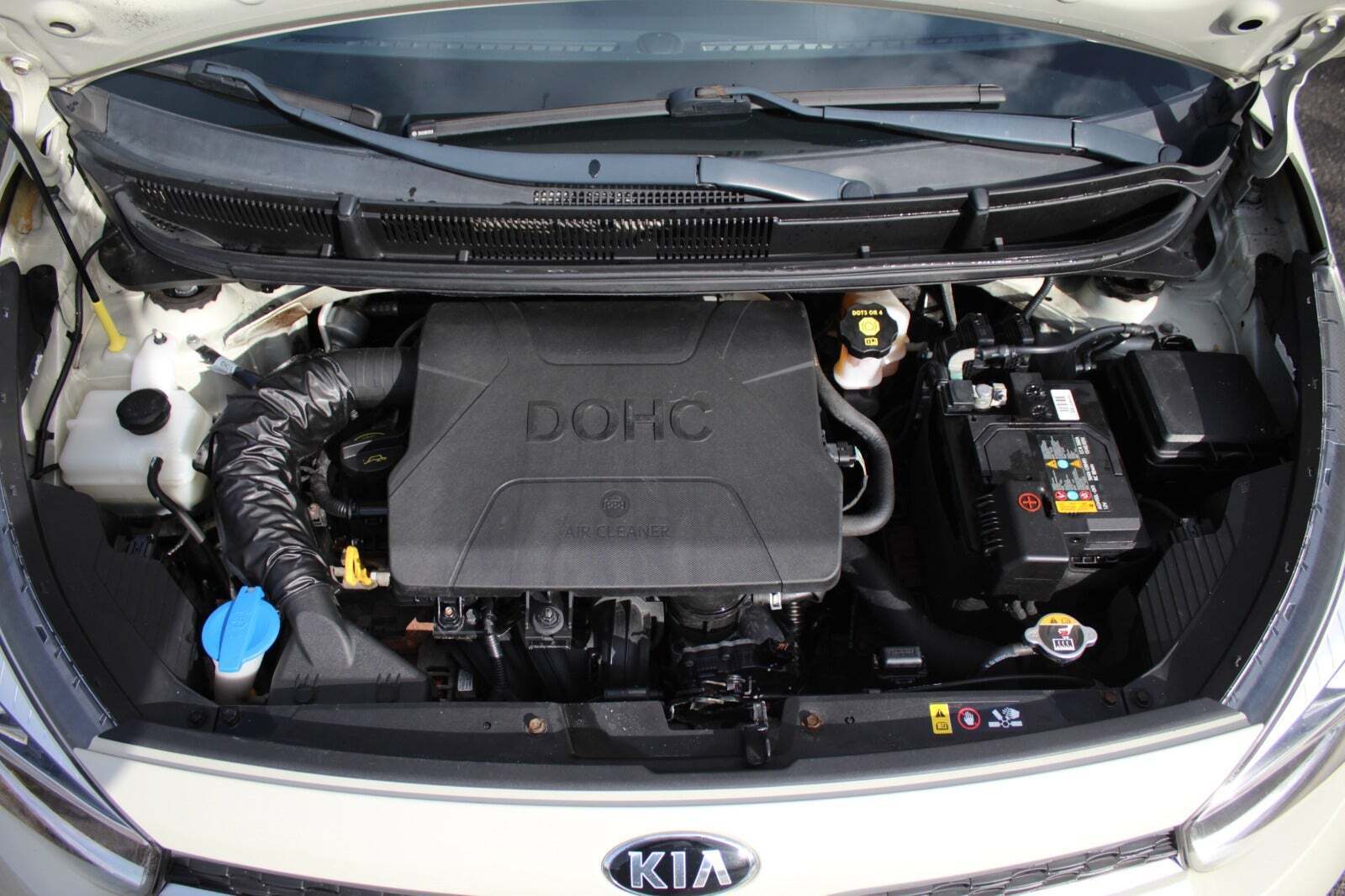 Beige Kia Picanto fra 2018